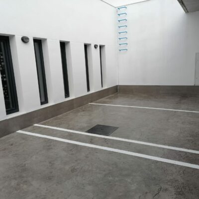 1618767763674