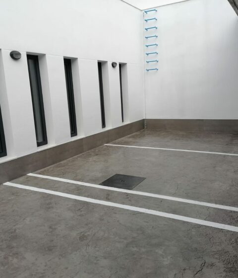 1618767763674